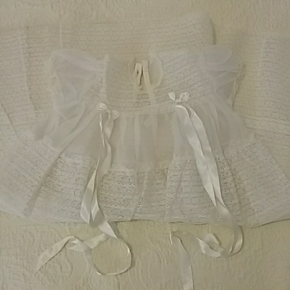 Beautiful Vintage baby christening set - Picture 7 of 8